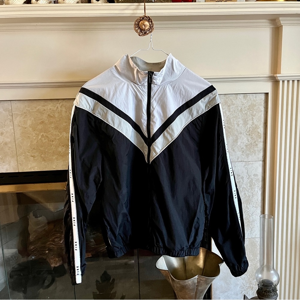~victoria’s secret PINK logo windbreaker